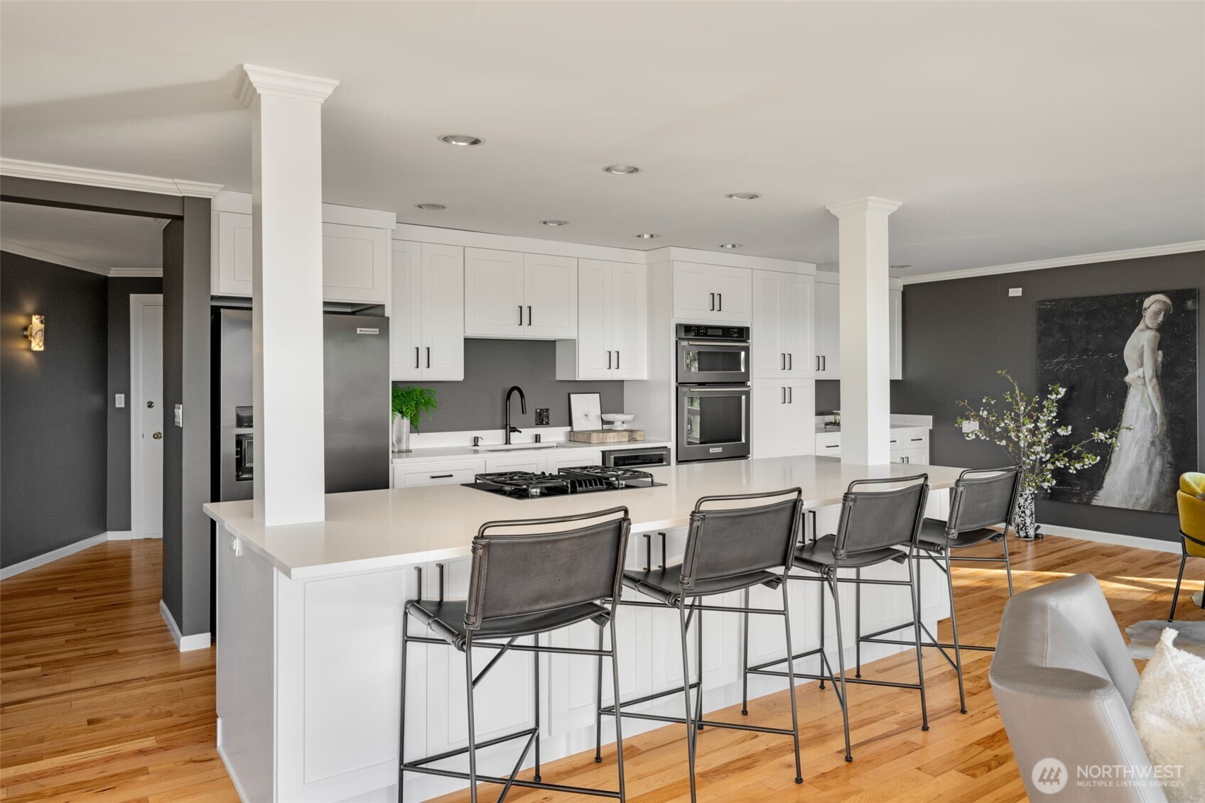 550 Elm Way, Unit 301 Edmonds, WA 98020 - Photo 18 of 37