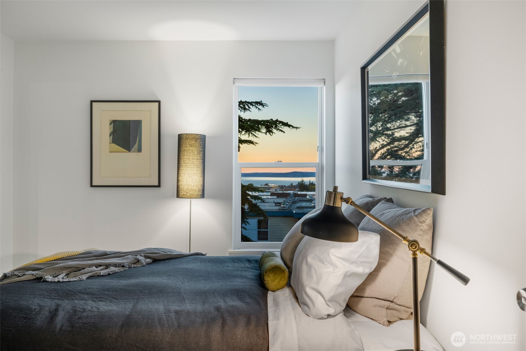 550 Elm Way, Unit 301 Edmonds, WA 98020 - Photo 27 of 37