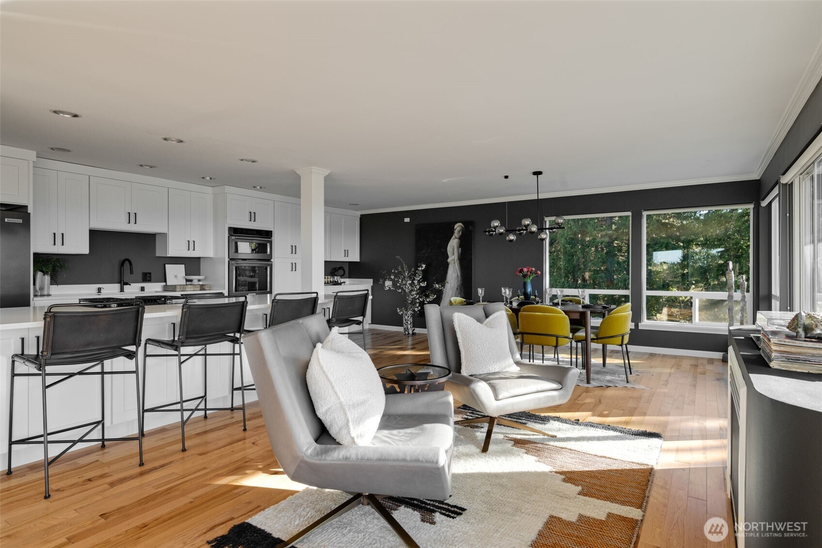 550 Elm Way, Unit 301 Edmonds, WA 98020 - Photo 10 of 37