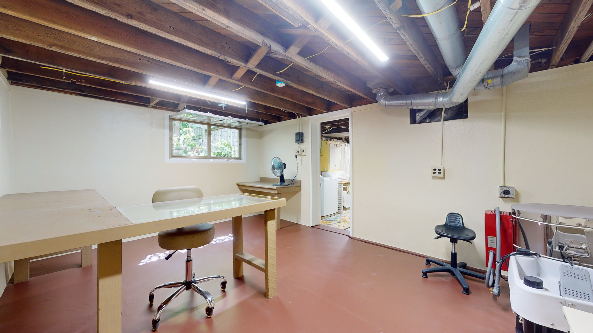 916 West Daniel Street Champaign, IL 61821 - Photo 37 of 46 a view of a workspace with furniture