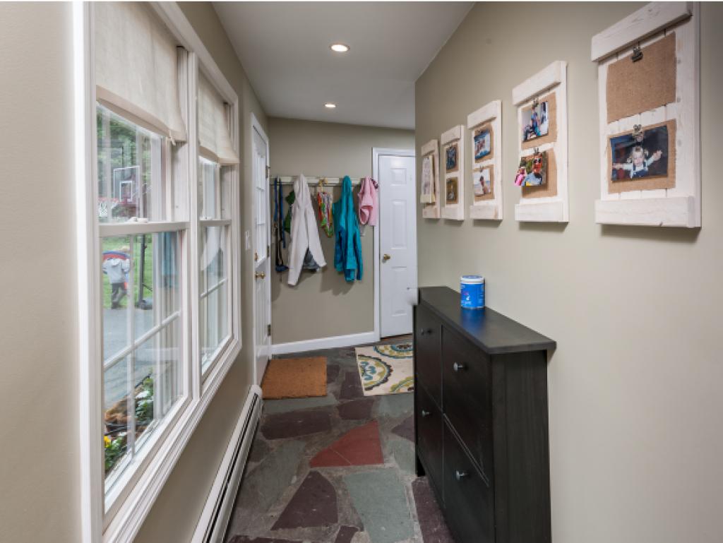 33 Woodside Meadow Road York, ME 03909 - Photo 2 of 27