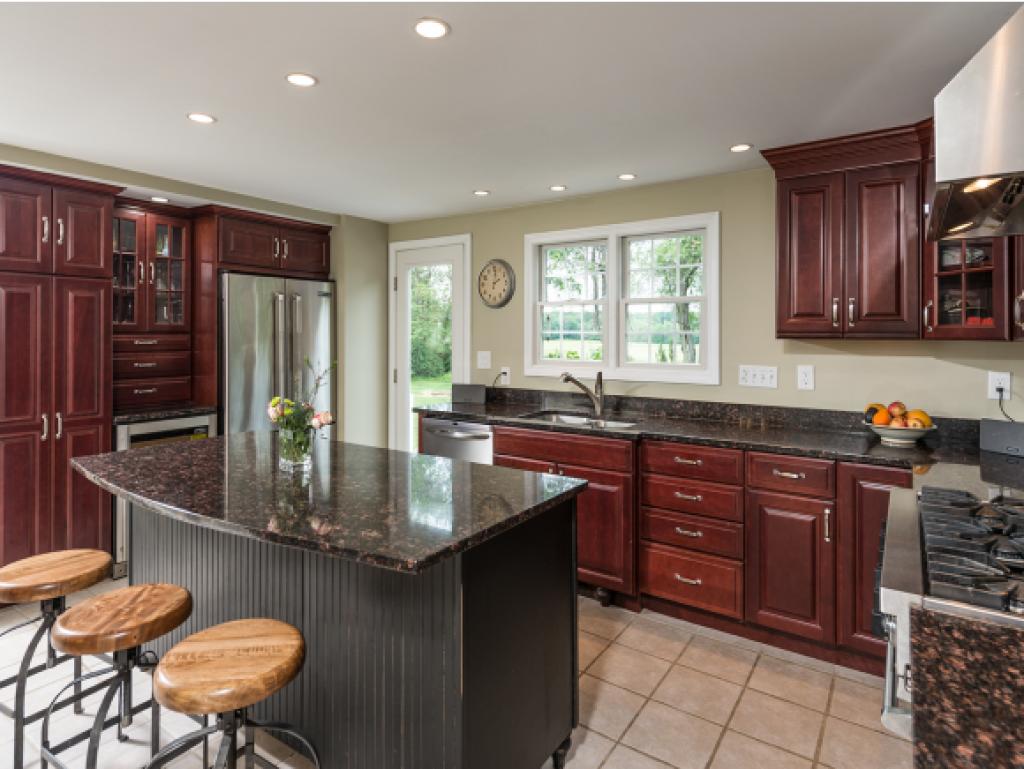 33 Woodside Meadow Road York, ME 03909 - Photo 4 of 27