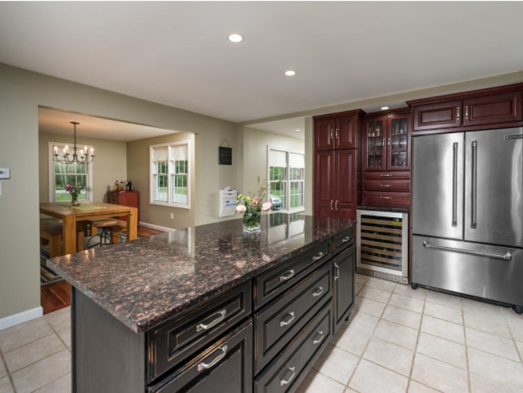 33 Woodside Meadow Road York, ME 03909 - Photo 7 of 27