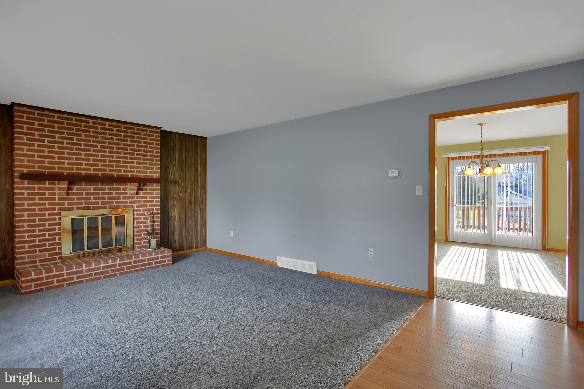 12 Farm Lane Lititz, PA 17543 - Photo 3 of 22