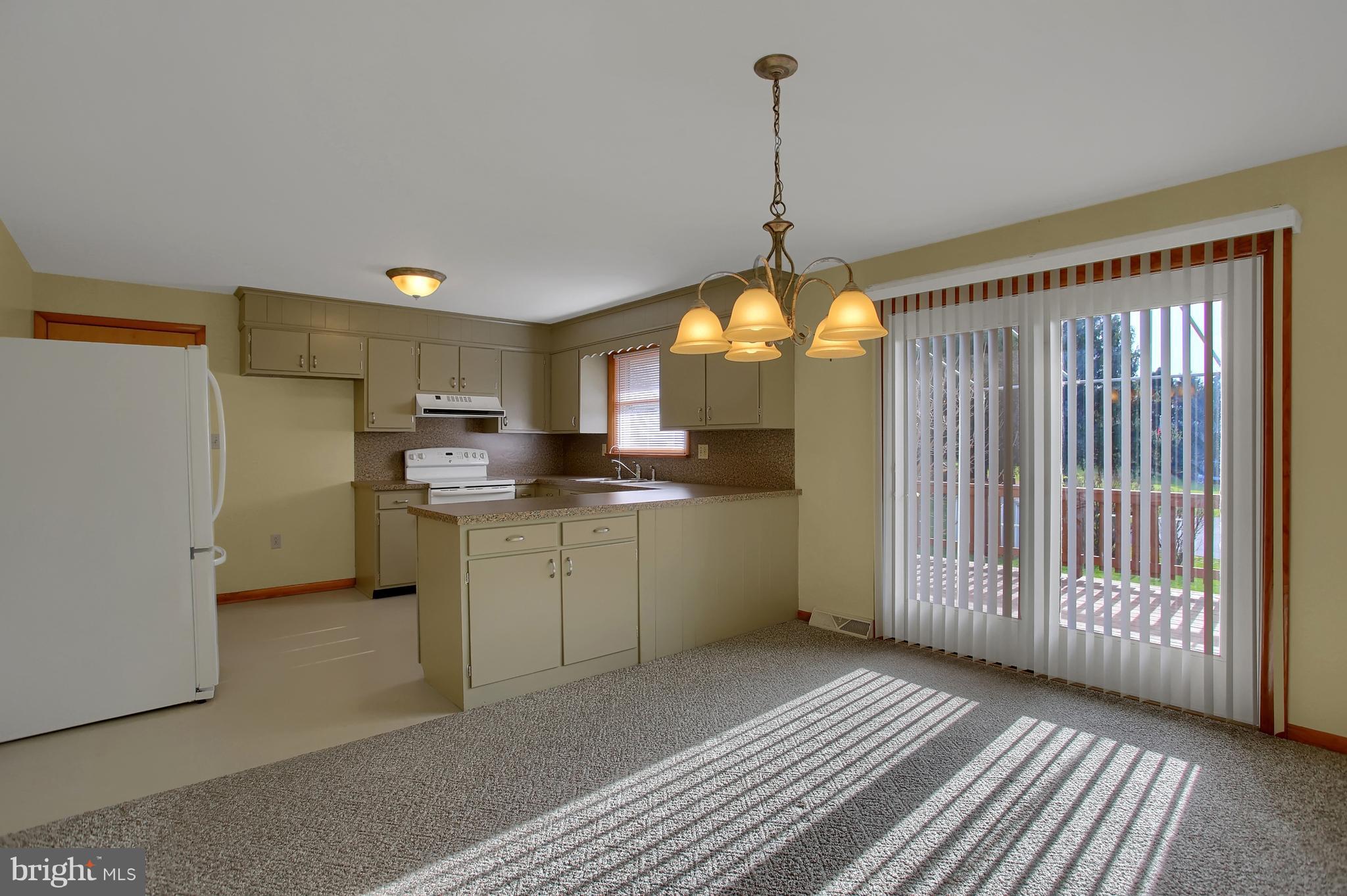 12 Farm Lane Lititz, PA 17543 - Photo 5 of 22