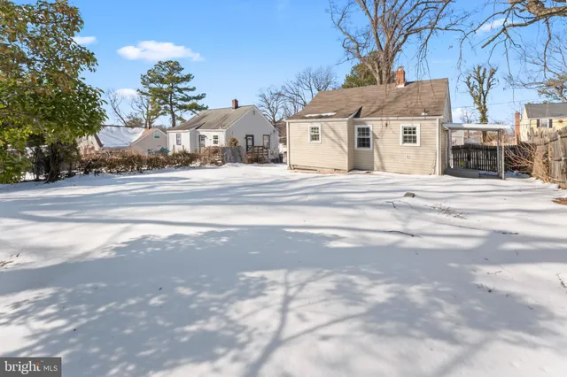 $280,000 | 112 North Huron Drive, Oxon Hill, MD 20745