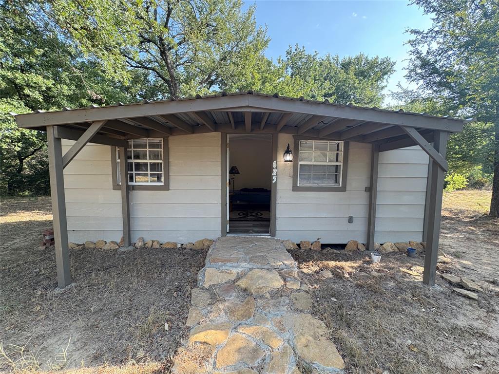 625 County Road 4369 Decatur, TX 76234 - Photo 3 of 8