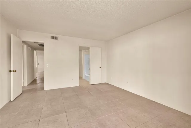 $325,000 | 3081 Sunflower Circle West, Palm Springs, CA 92262