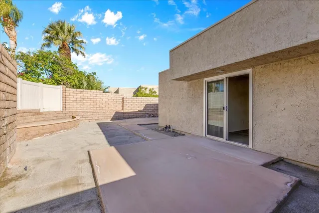 $325,000 | 3081 Sunflower Circle West, Palm Springs, CA 92262