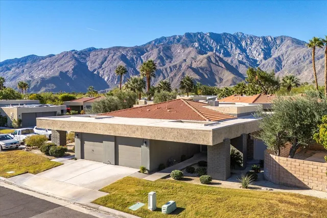 $325,000 | 3081 Sunflower Circle West, Palm Springs, CA 92262