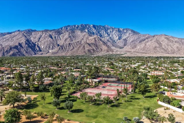 $325,000 | 3081 Sunflower Circle West, Palm Springs, CA 92262