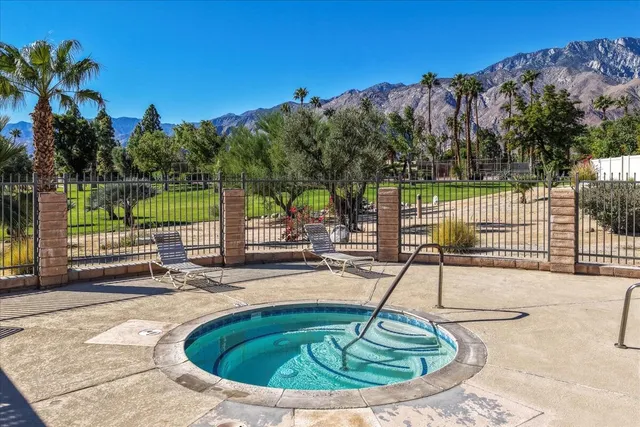 $325,000 | 3081 Sunflower Circle West, Palm Springs, CA 92262