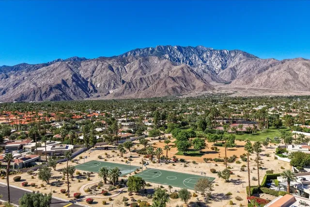 $325,000 | 3081 Sunflower Circle West, Palm Springs, CA 92262