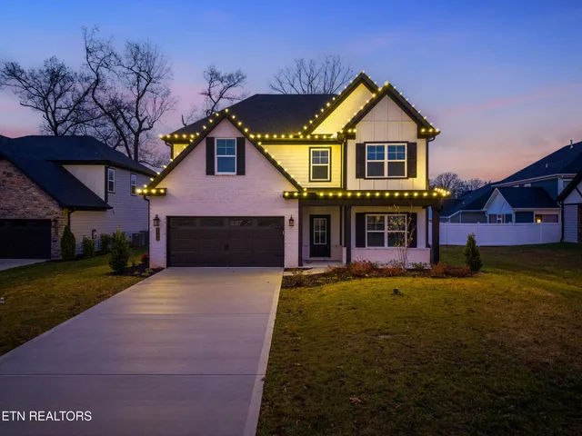 $595,000 | 1309 Ft Craig Trail, Maryville, TN 37803