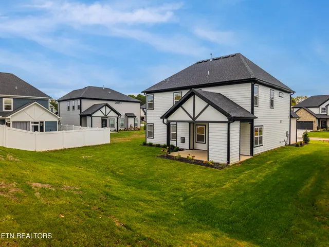 $595,000 | 1309 Ft Craig Trail, Maryville, TN 37803