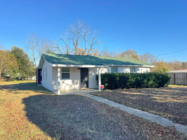 $152,500 | 1137 M W Rickenbaker Road, Manning, SC 29102