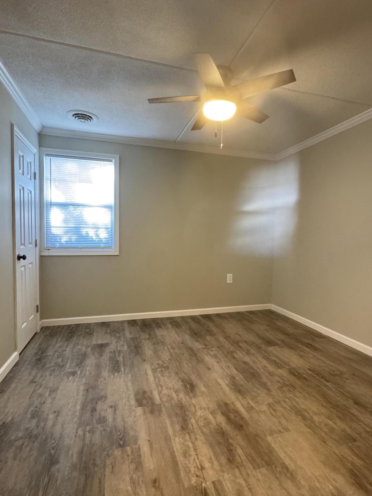 1137 M W Rickenbaker Road Manning, SC 29102 - Photo 13 of 20 IMG_8148