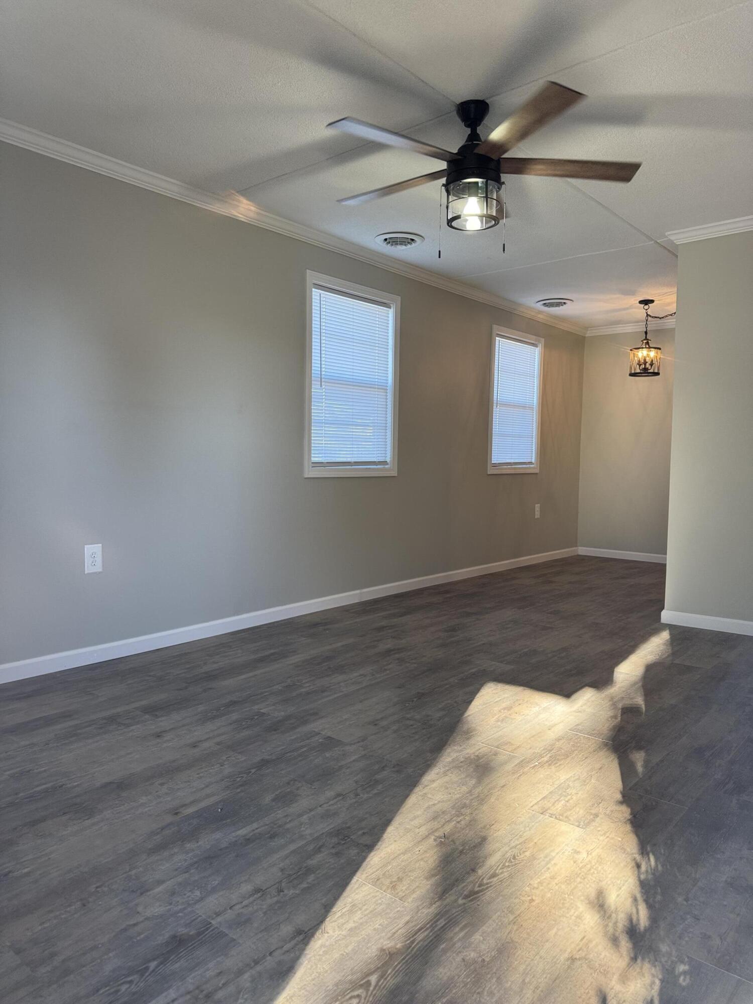 1137 M W Rickenbaker Road Manning, SC 29102 - Photo 5 of 20 IMG_8142