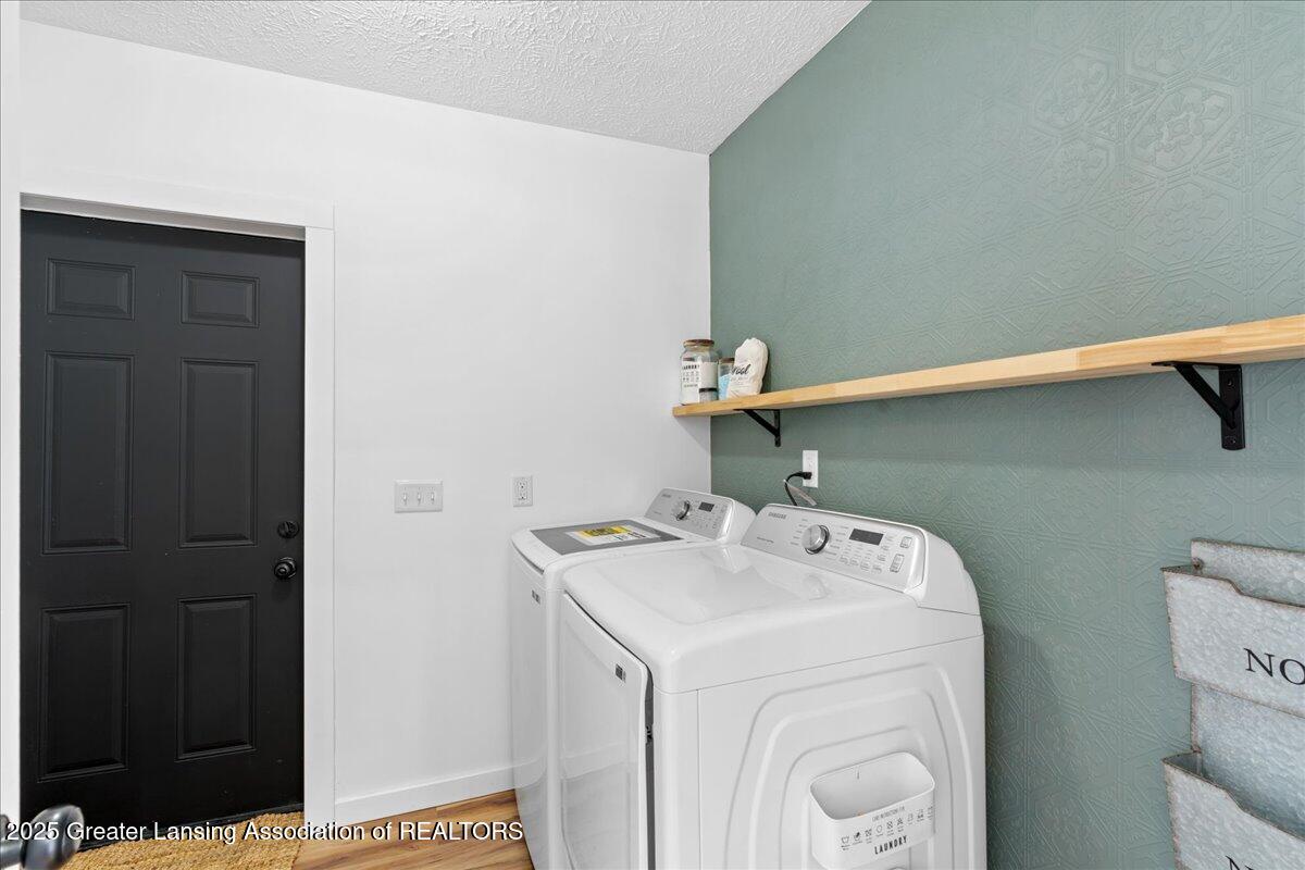 511 North Lansing Street St. Johns, MI 48879 - Photo 14 of 36 24-Media Jett - 32