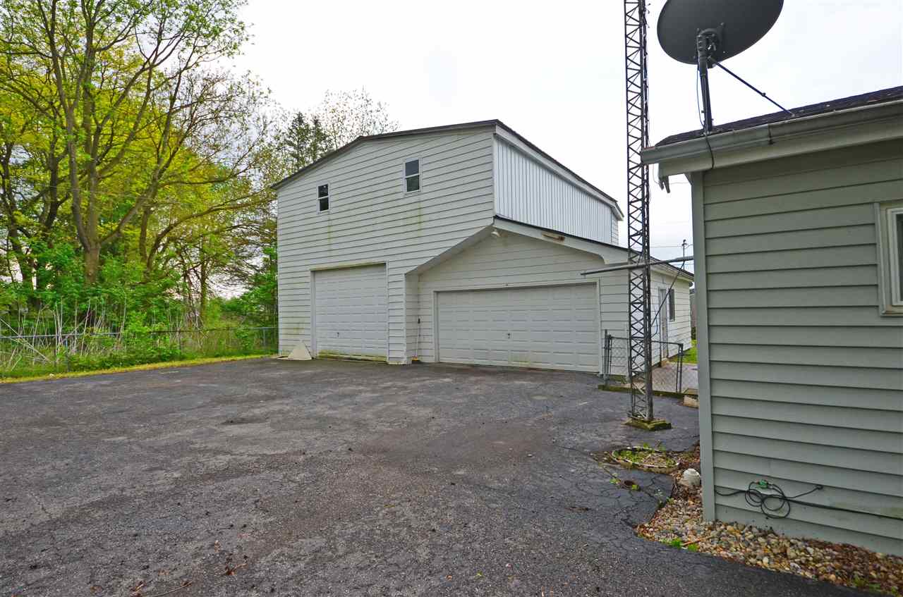 7817 West County Line Road South Roanoke, IN 46783 - Photo 18 of 20