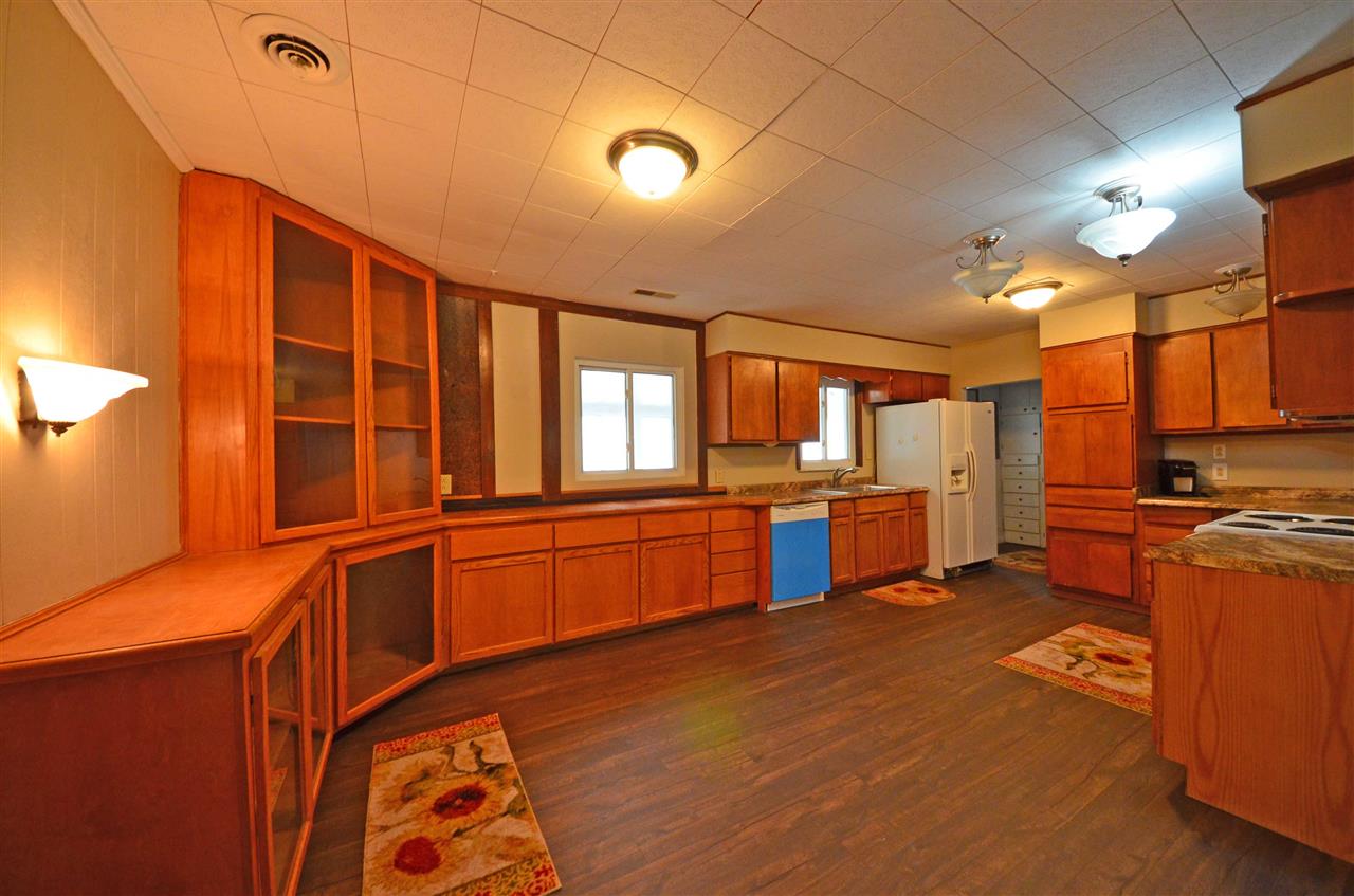 7817 West County Line Road South Roanoke, IN 46783 - Photo 4 of 20