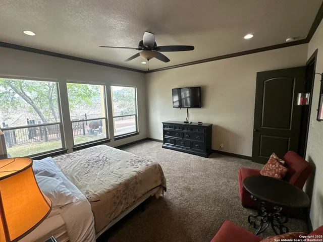 $1,699,999 | 118 Skipping Stone Lane, Concan, TX 78838