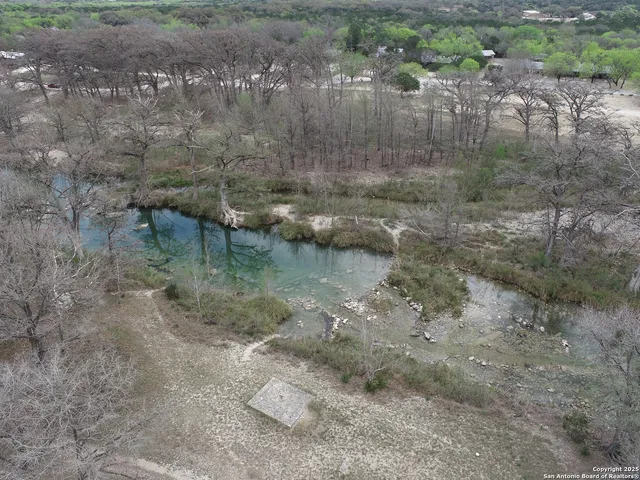 $1,699,999 | 118 Skipping Stone Lane, Concan, TX 78838