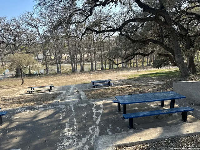 $1,699,999 | 118 Skipping Stone Lane, Concan, TX 78838