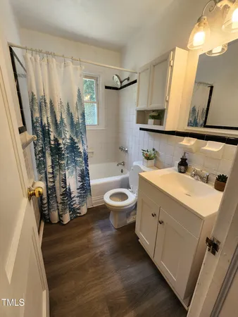 $1,595 | 704 North King Charles Road, Raleigh, NC 27610