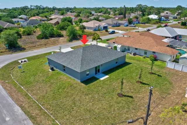 $2,645 | 799 Southwest Sardinia Avenue, Port St. Lucie, FL 34953