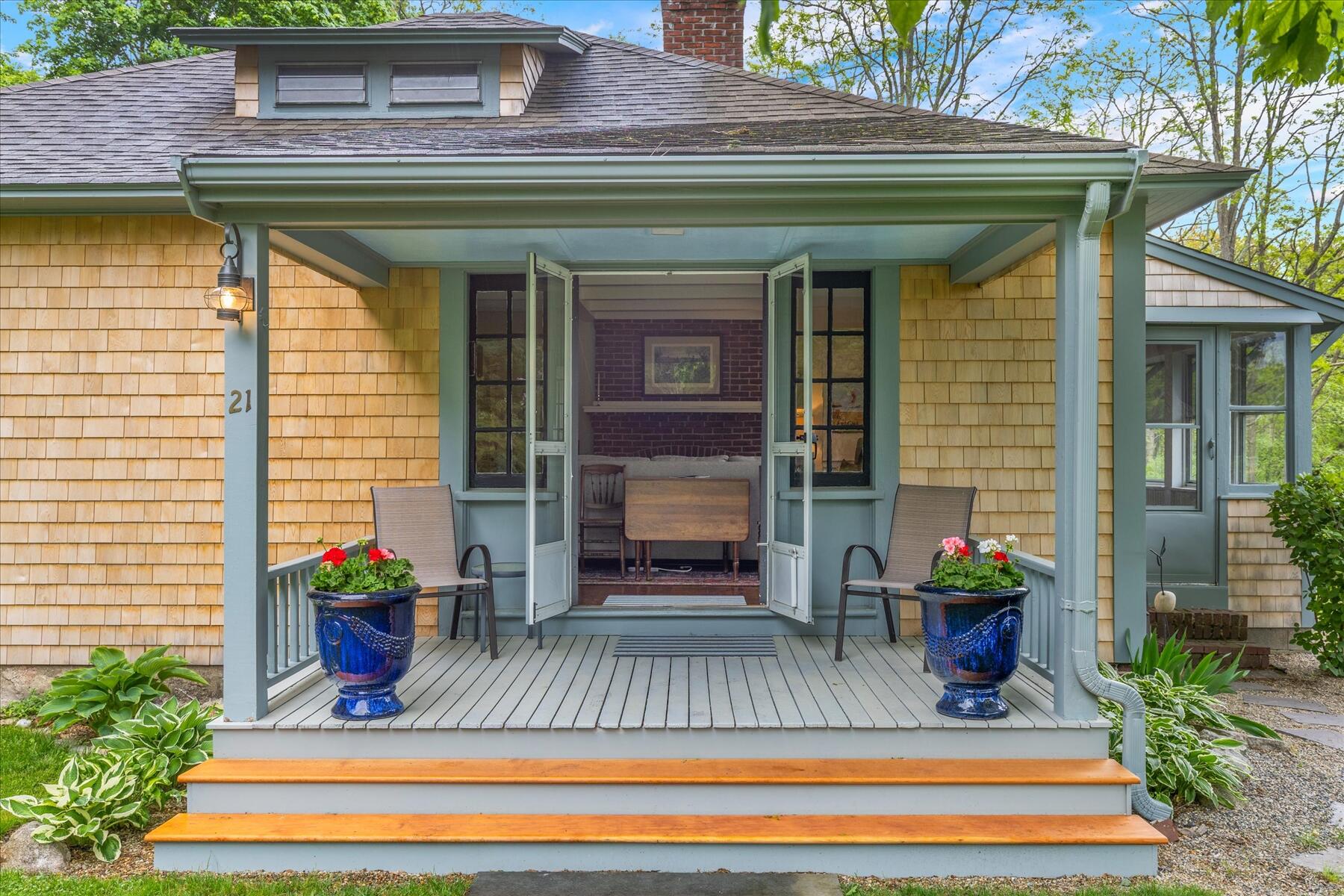 21 Quaker Road East Sandwich, MA 02537 - Photo 5 of 43