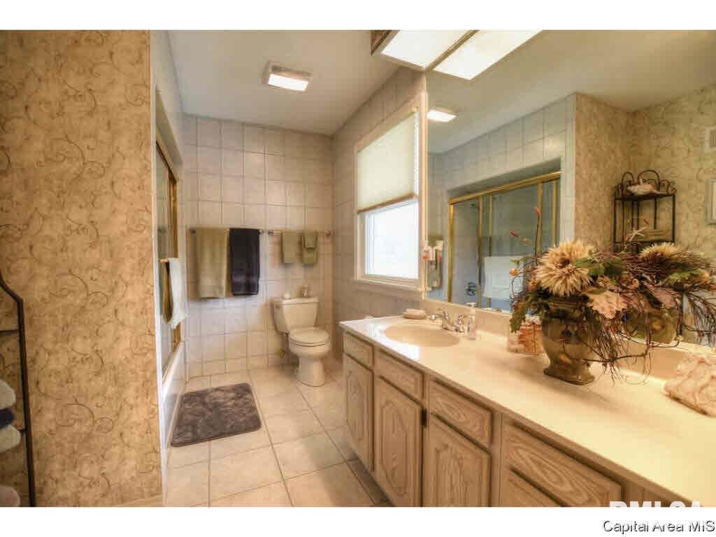 2 Beach View Lane Springfield, IL 62712 - Photo 23 of 36 Gallery Image 23
