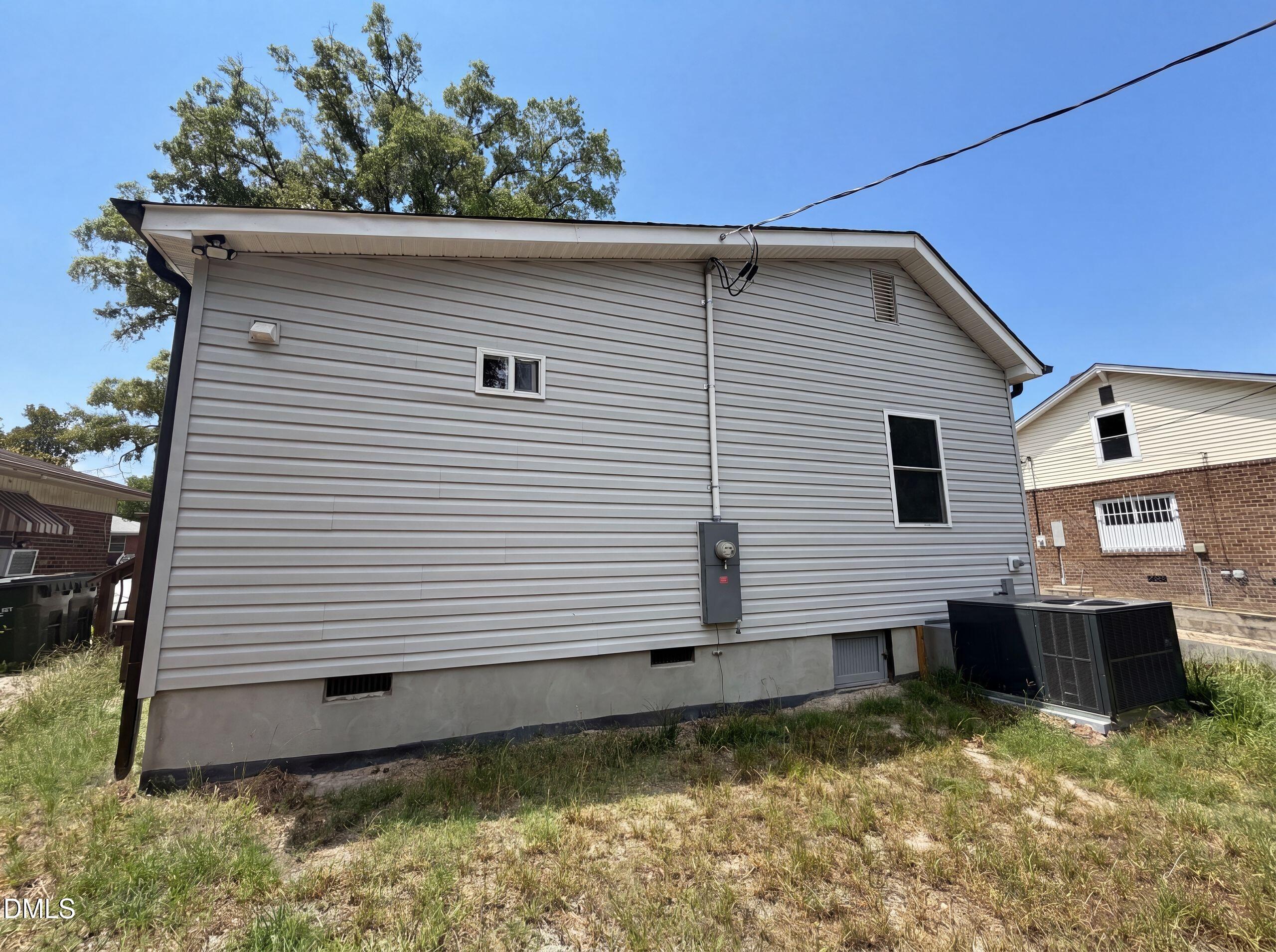 1501 South Roxboro Street Durham, NC 27707 - Photo 5 of 16