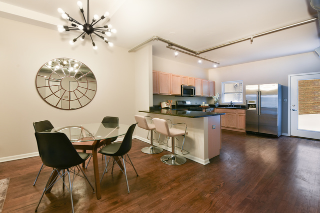 1834 Ridge Avenue, Unit 111 Evanston, IL 60201 - Photo 3 of 18