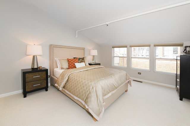 1834 Ridge Avenue, Unit 111 Evanston, IL 60201 - Photo 10 of 18