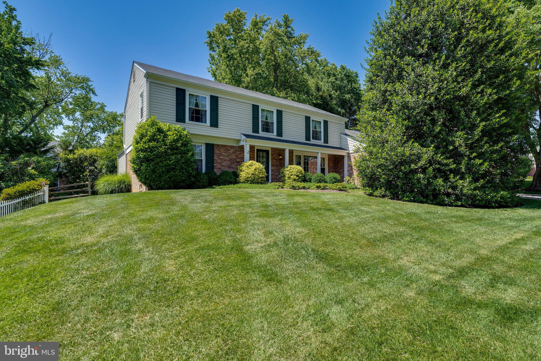 10910 Old Coach Road Potomac, MD 20854 - Photo 1 of 19 Gallery Image 1