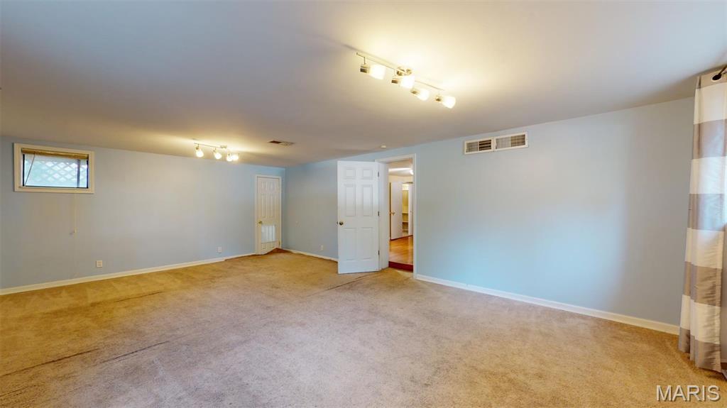 7030 Clayton Road, Unit A Richmond Heights, MO 63117 - Photo 33 of 43