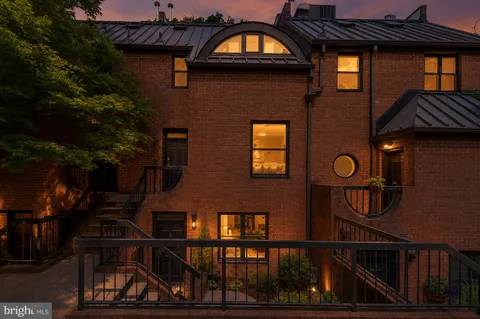 $899,000 | 3515 17th Street Northwest, Unit 9, Washington, DC 20010