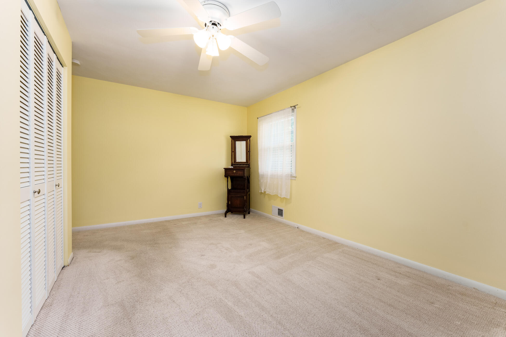 2232 Rambling Road Kalamazoo, MI 49008 - Photo 19 of 39 Rambling_Rd_2232_Kalamazoo_49008-22