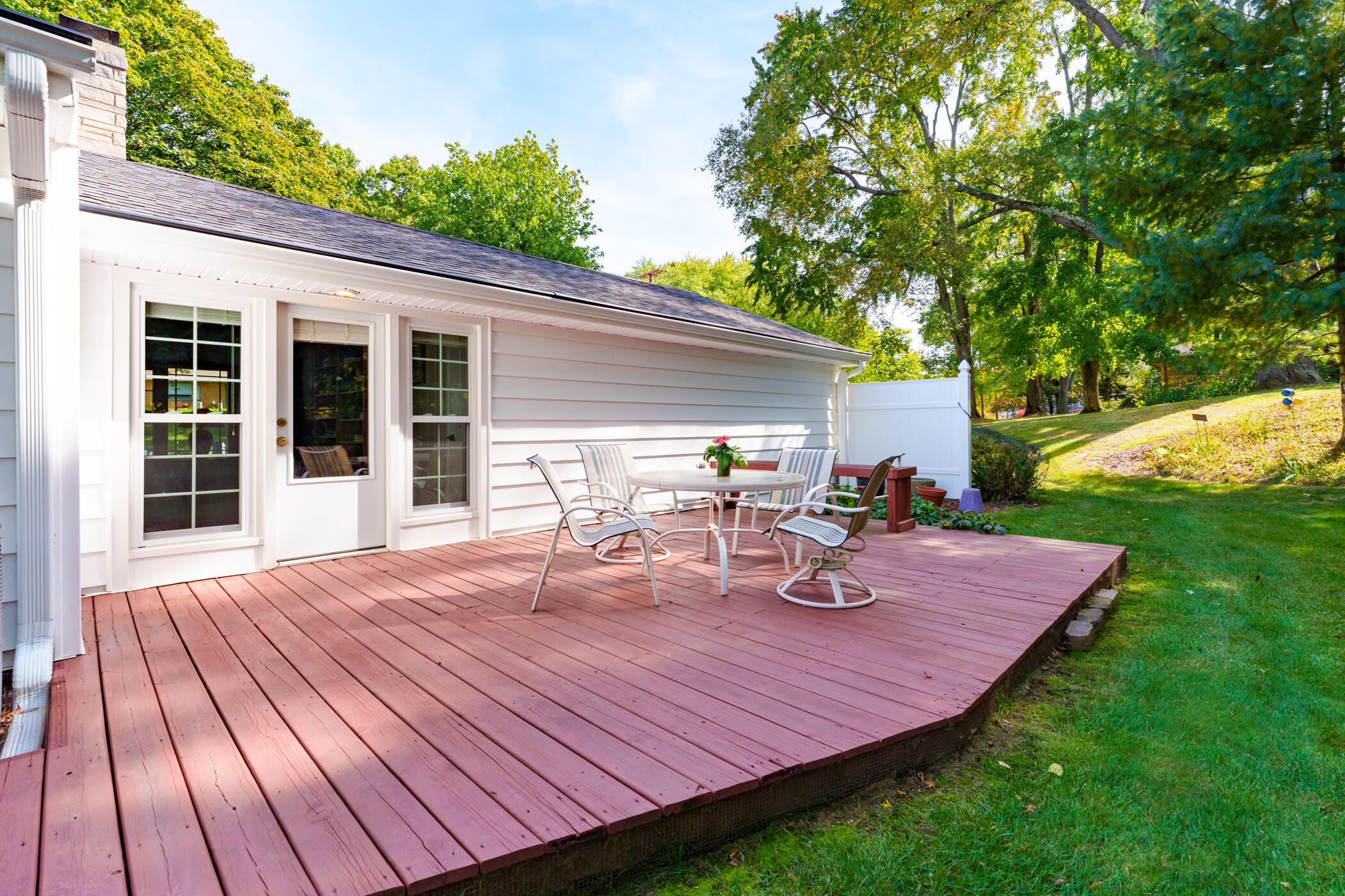 2232 Rambling Road Kalamazoo, MI 49008 - Photo 36 of 39 Rambling_Rd_2232_Kalamazoo_49008-39