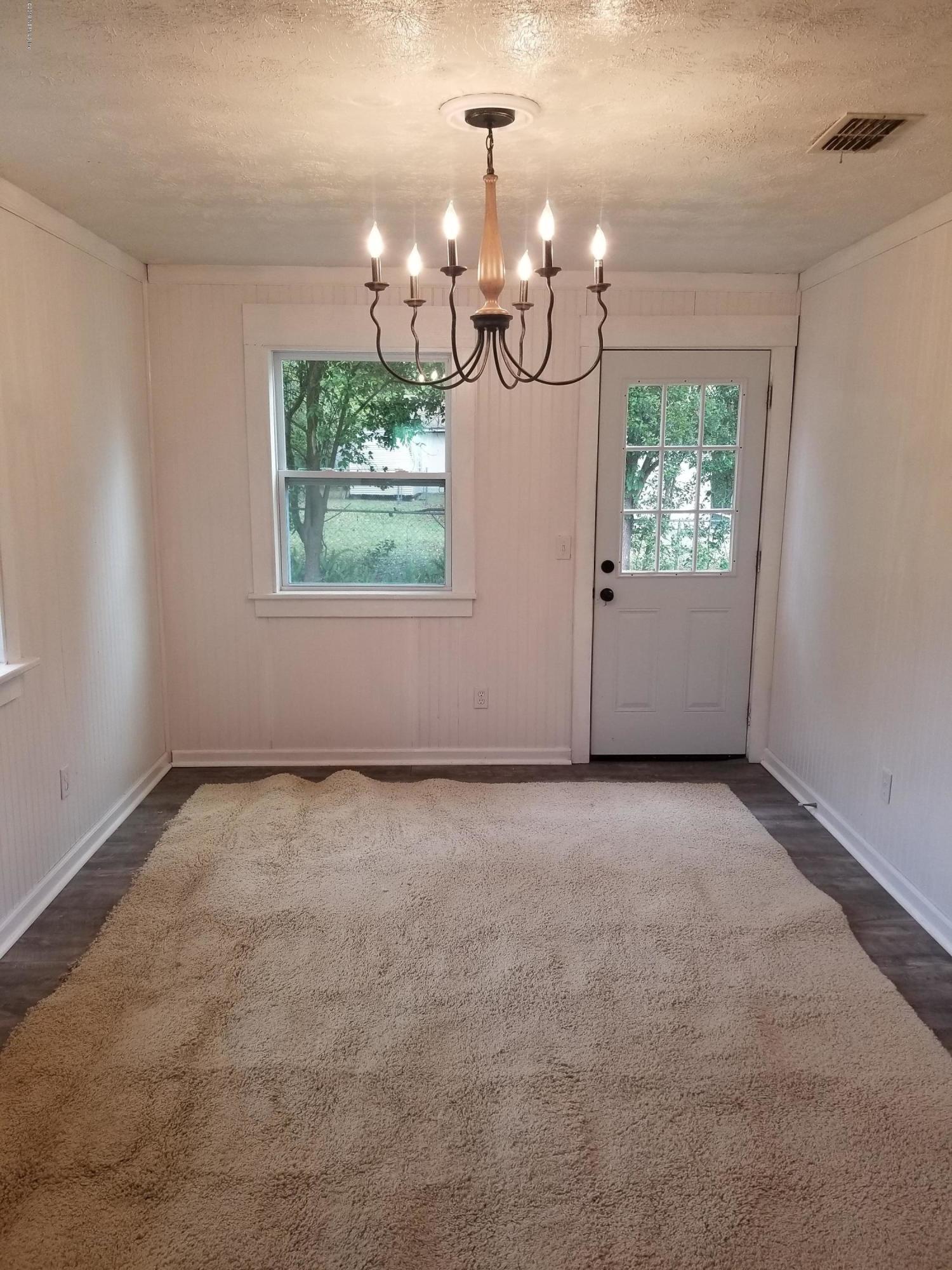 795 Cahoon Road South Jacksonville, FL 32221 - Photo 8 of 15 Dining Room