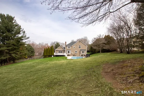 $1,099,900 | 16 Shadowood Lane, Trumbull, CT 06611