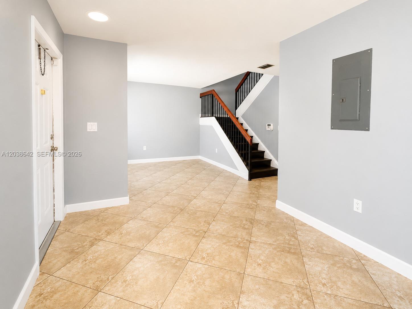 5476 Gate Lake Road, Unit 5476 Tamarac, FL 33319 - Photo 9 of 32