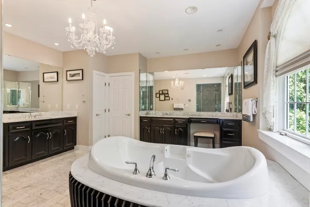 $2,299,999 | 25 Ashkins Drive, Mendon, MA 01756