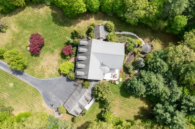 $2,299,999 | 25 Ashkins Drive, Mendon, MA 01756