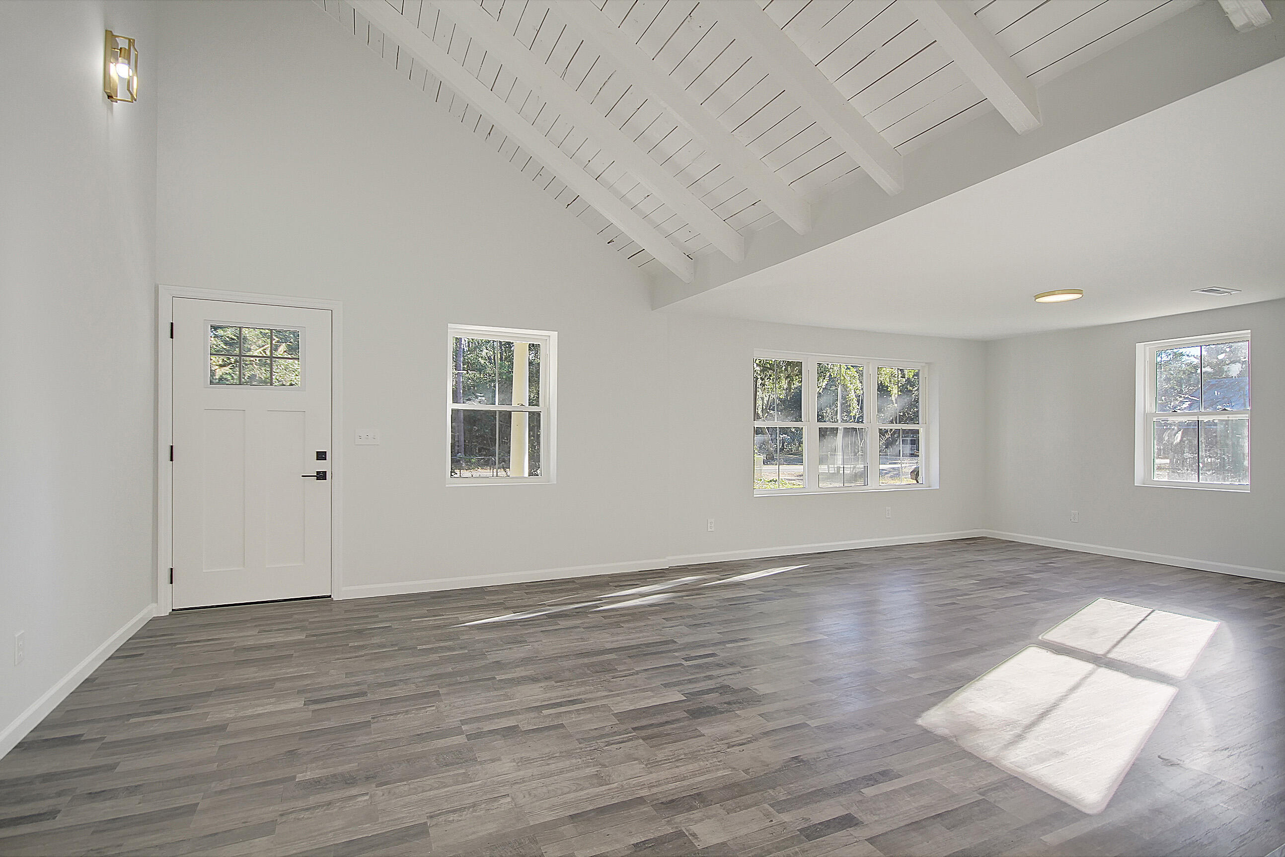 8176 Willtown Road Hollywood, SC 29449 - Photo 6 of 39 CREM_8176 Willtown_008