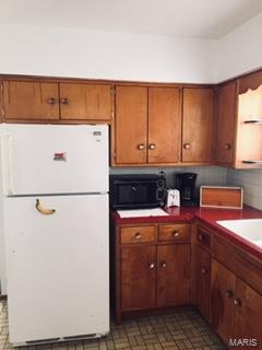 643 Royal Heights Road Belleville, IL 62226 - Photo 7 of 10 Gallery Image 7