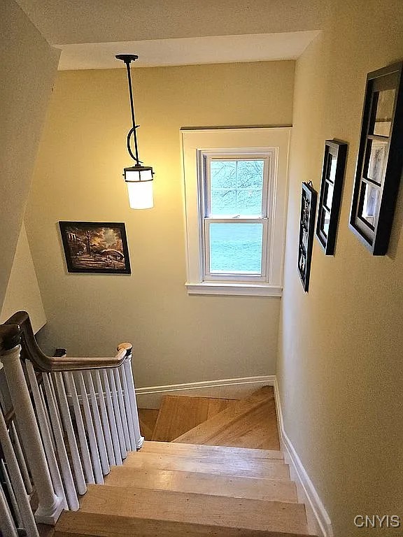 106 Hilltop Road Syracuse, NY 13215 - Photo 30 of 44