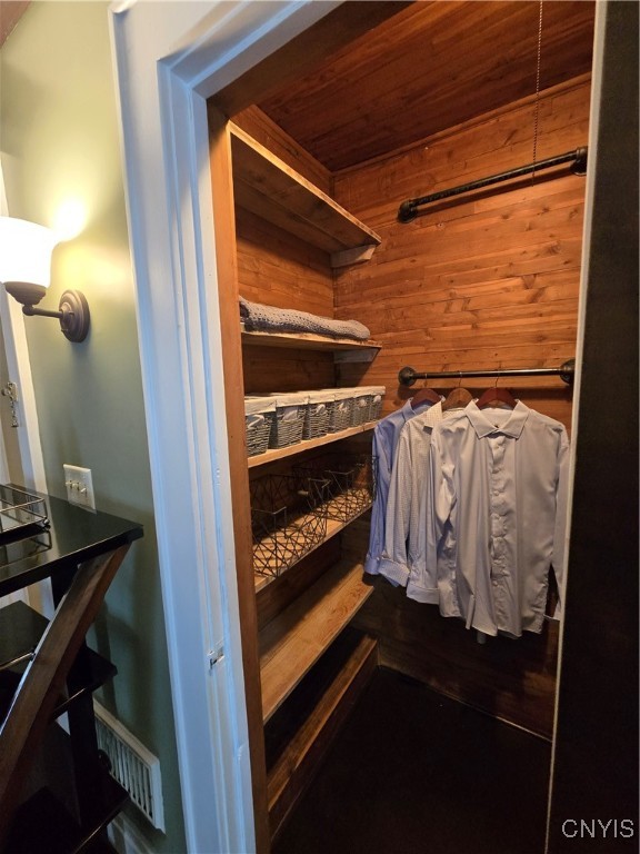 106 Hilltop Road Syracuse, NY 13215 - Photo 10 of 44