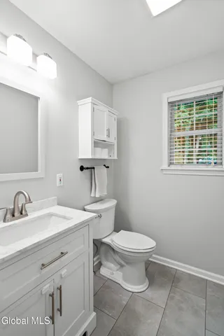 $589,000 | 2 Kendall Place, Glenville, NY 12019